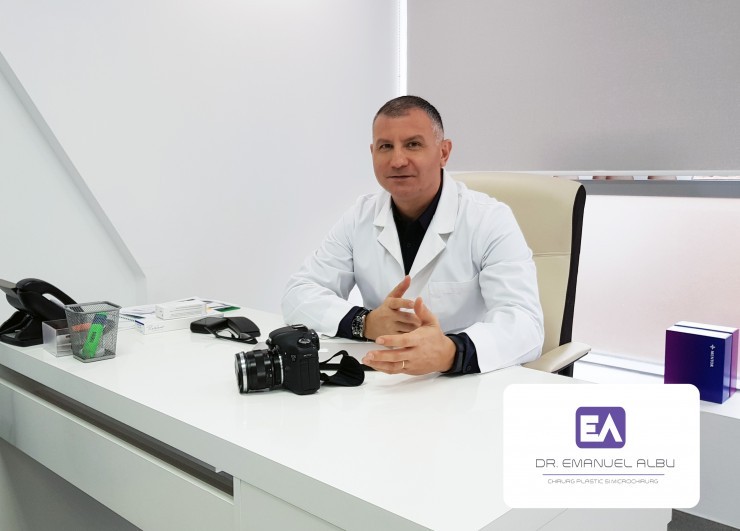 Dr. Emanuel Albu, Medic Primar In Chirugie Plastica, Estetica si Microchirurgie Reconstructiva, Doctor in Stiinte Medicale 