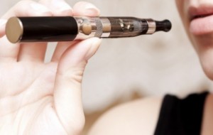 Folosirea unei tigari electronice fara nicotina dauneaza sanatatii? 