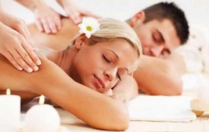Trei motive pentru care ar trebui sa te orientezi catre o sedinta de masaj