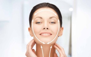 Lifting-ul facial, o procedura care poate  reda chipului tau tineretea de odinioara