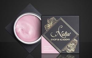 Stoc de produse profesionale pentru manichiura de la Nolia Shop