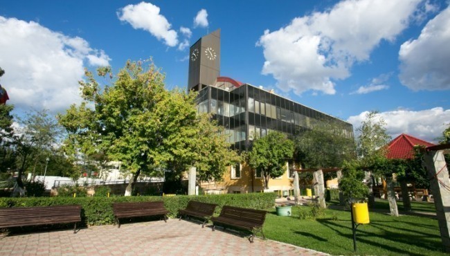 Modernizarea și suplimentarea sistemului actual de supraveghere video pentru un numar 100 de camere video amplasate în 78 de locații din orasul Voluntari