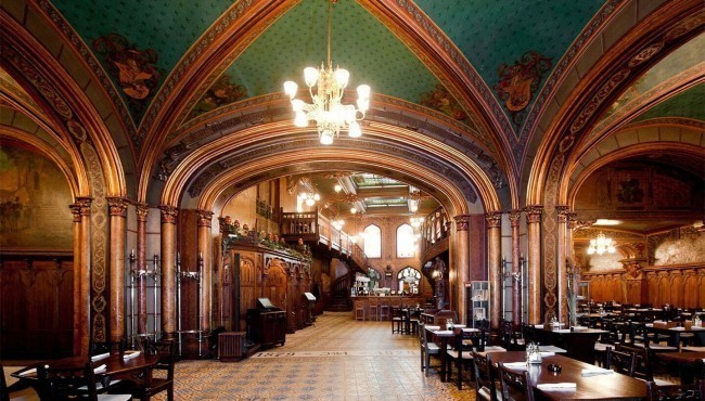 Top Cele mai Bune Restaurante din București în 2025